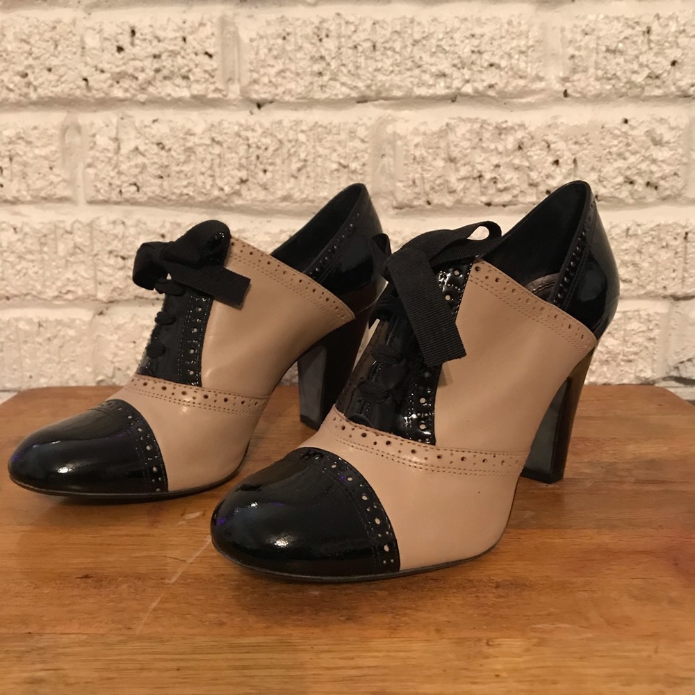 Gianni Bini bootie heels